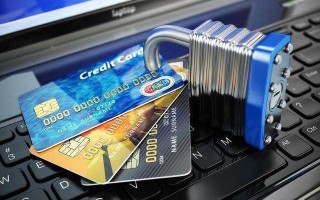 信用卡养卡是陷阱，莫要贪图小便宜而被诈骗