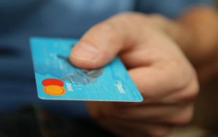 第一次办理信用卡额度一般是多少？办什么卡比较好？